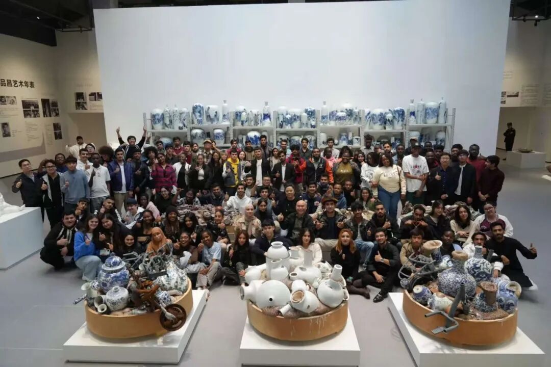 雙年展專訪|副校長張婧婧 以陶瓷藝術國際化，踐行國家文化使命